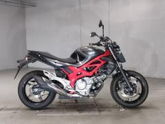 Suzuki GLADIUS SFV400 2013