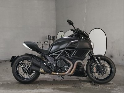 Ducati DIAVEL 2014
