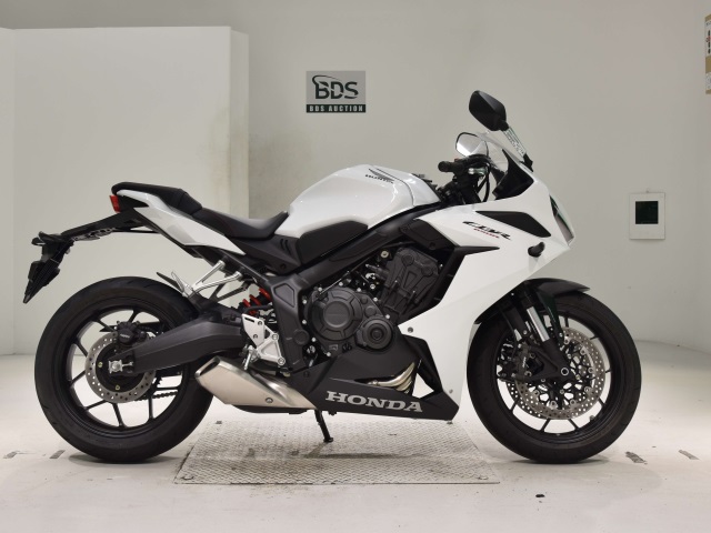 Honda CBR650R 2024