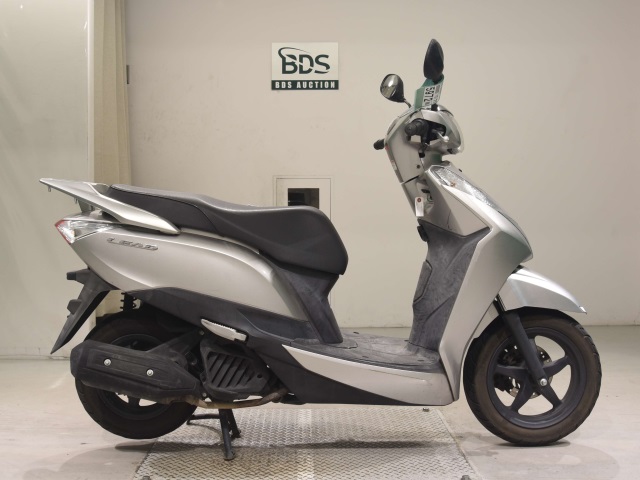 Honda LEAD125 2013