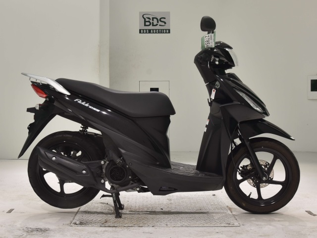 Suzuki ADDRESS V110