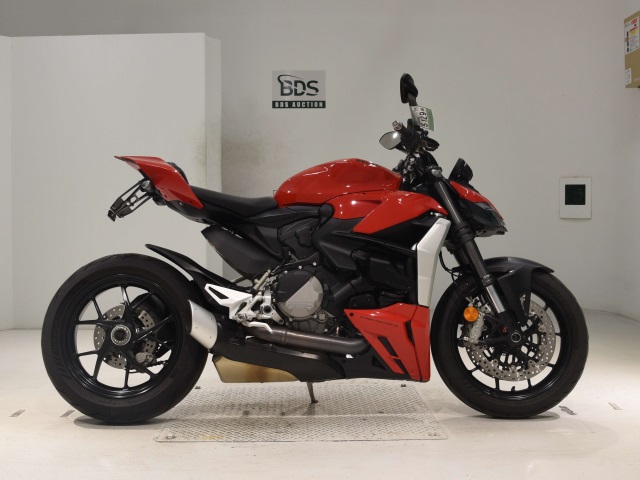 Ducati STREET FIGHTER V2 2022