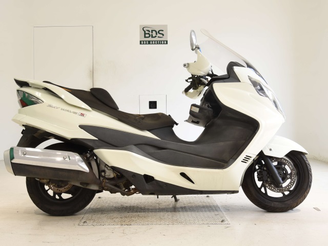 Suzuki SKYWAVE 250S