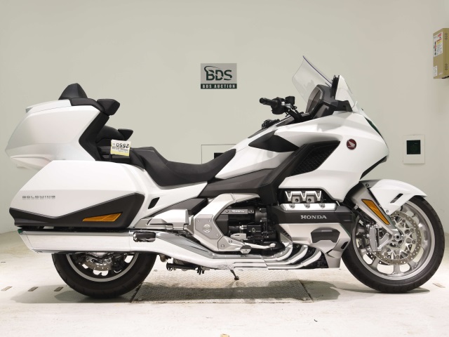 Honda GL1800 TOUR D 2024