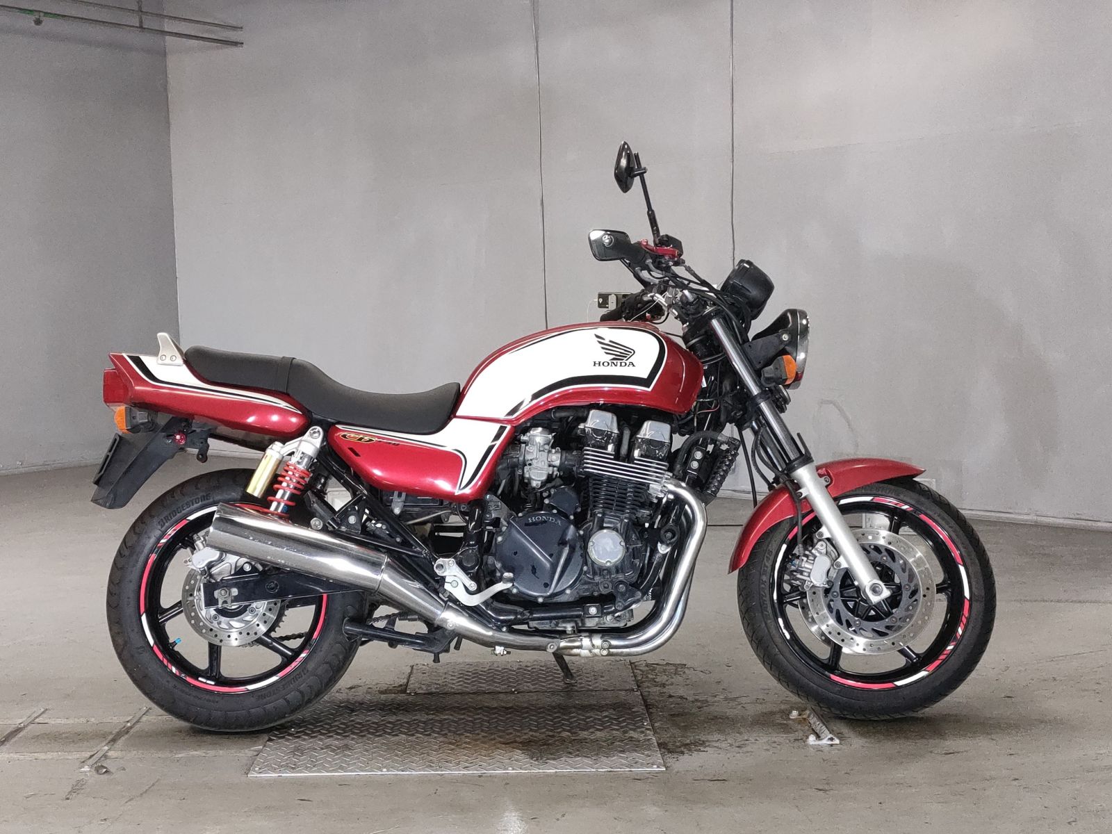 Honda CB750 2017