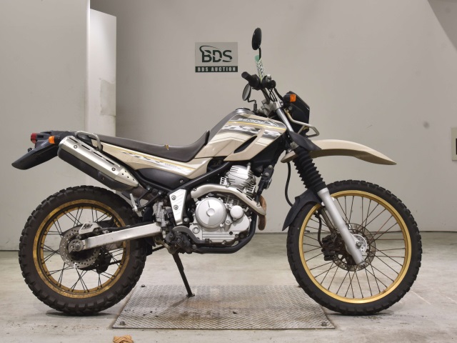 Yamaha SEROW XT250 2014