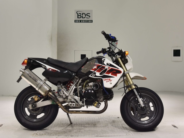 Kawasaki KSR110 2004