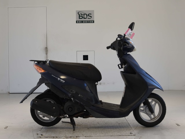 Suzuki ADDRESS V50