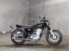 Yamaha SR400 2024