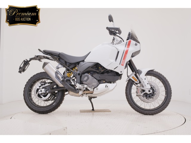 Ducati DESERT X 2025