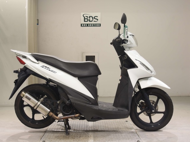 Suzuki ADDRESS V110