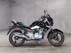 Suzuki GSR250