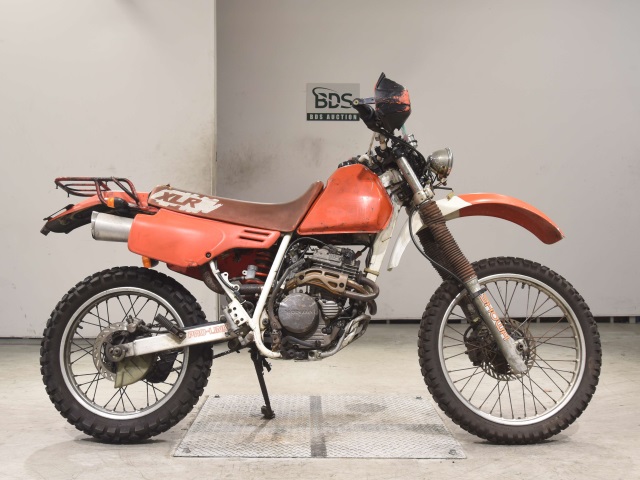Honda XLR250R BAJA 1988