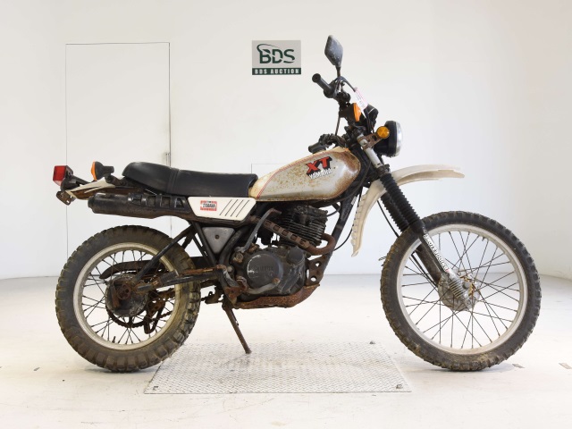 Yamaha XT250