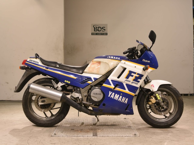 Yamaha FZ750 1989