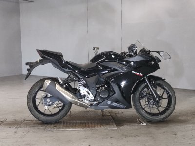 Suzuki GSX250R
