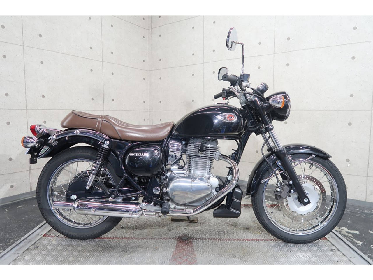 Kawasaki W250 2020