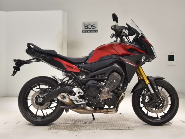 Yamaha MT-09 TRACER 2016