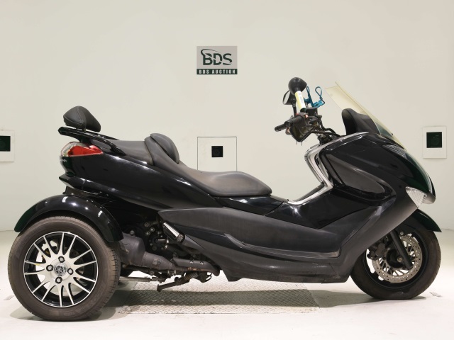 Yamaha MAJESTY 250 TRIKE 2011