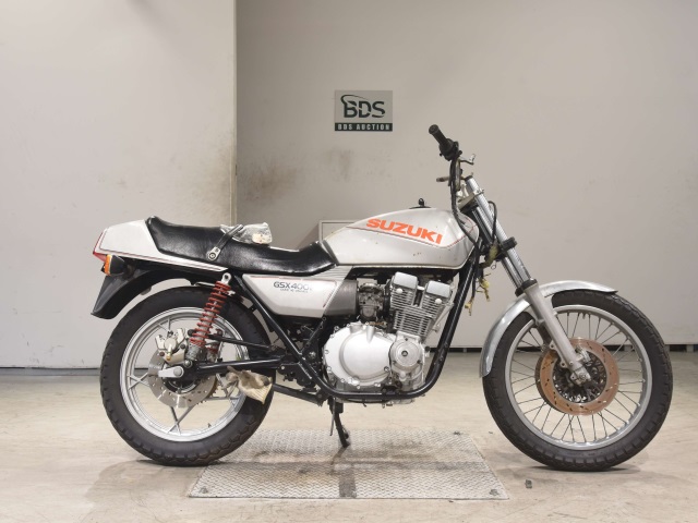 Suzuki GSX400F 1981
