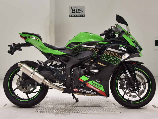 Kawasaki NINJA ZX-25R 2021
