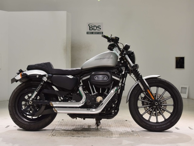 HD SPORTSTER IRON XL883N 2009