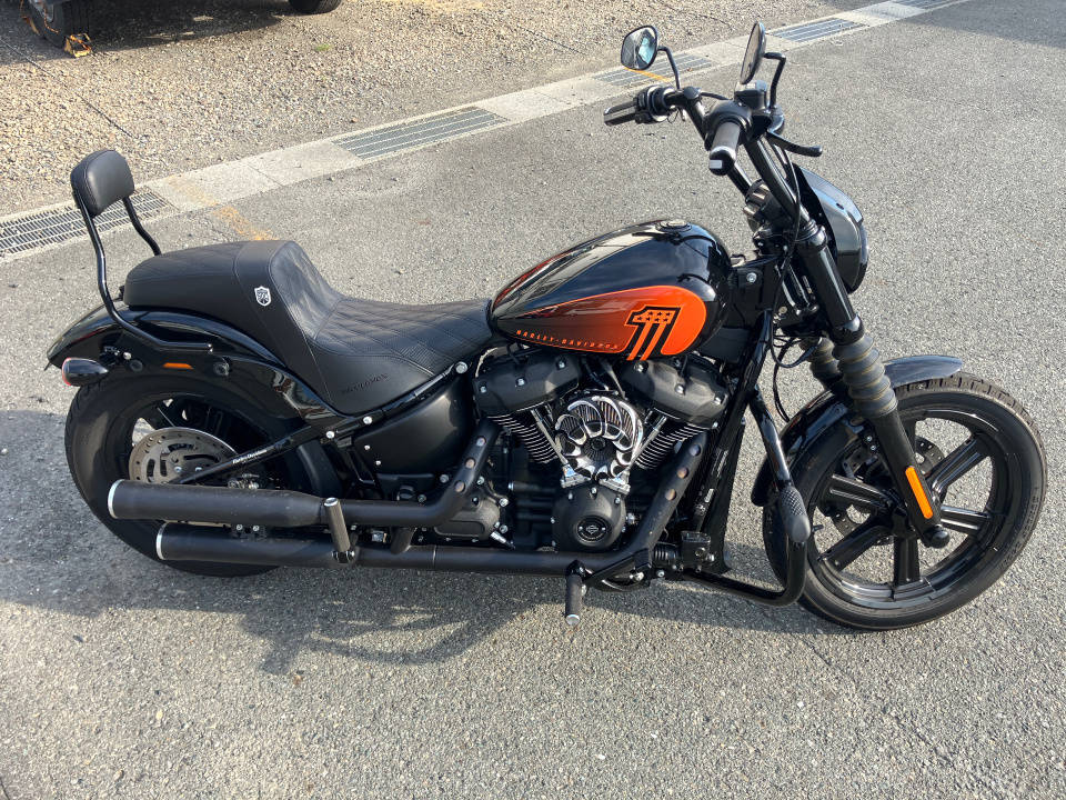 HD STREETBOB FXBB1750 2023