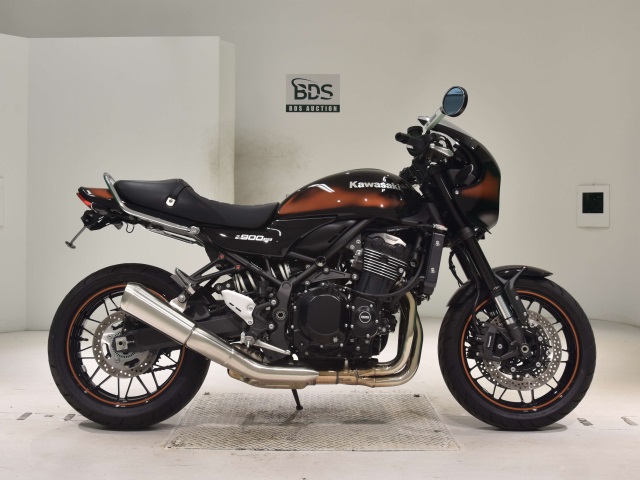 Kawasaki Z900RS CAFE 2021