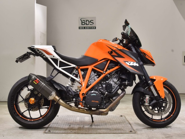 KTM 1290 SUPERDUKE R 2014
