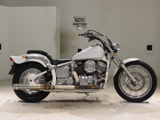 Yamaha DRAGSTAR XVS400 2004