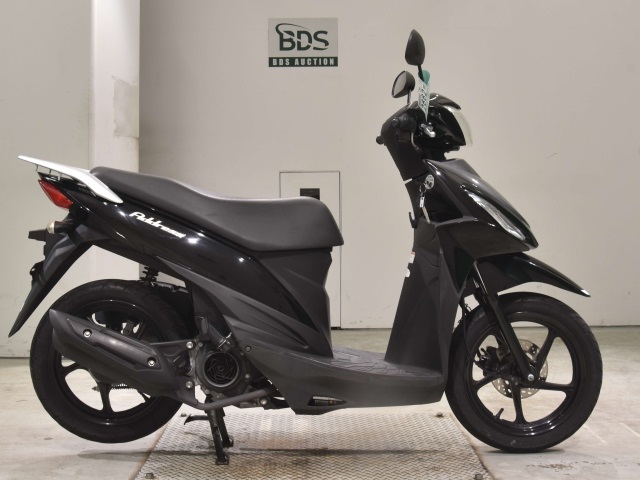 Suzuki ADDRESS V110