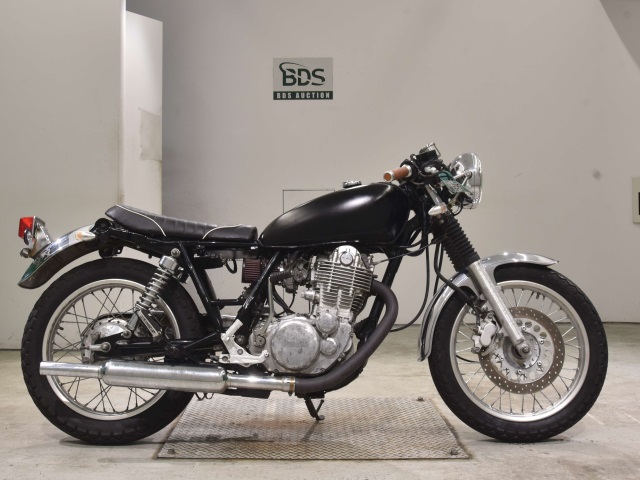 Yamaha SR400 2006