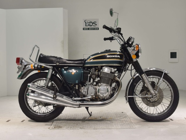 Honda CB750 2023