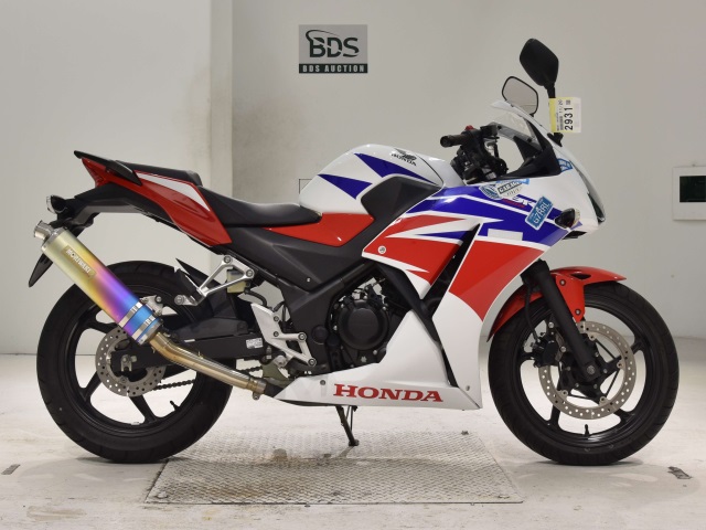 Honda CBR250R 2015