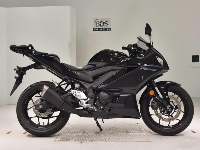 Yamaha YZF-R25A 2023