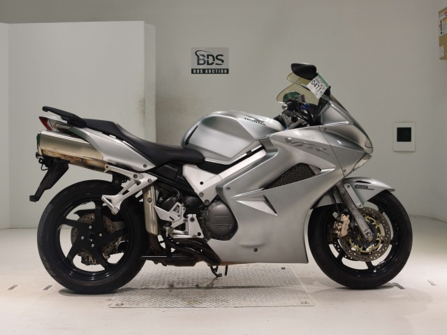 Honda VFR800A 2006