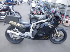 Suzuki GSX-R750 1987