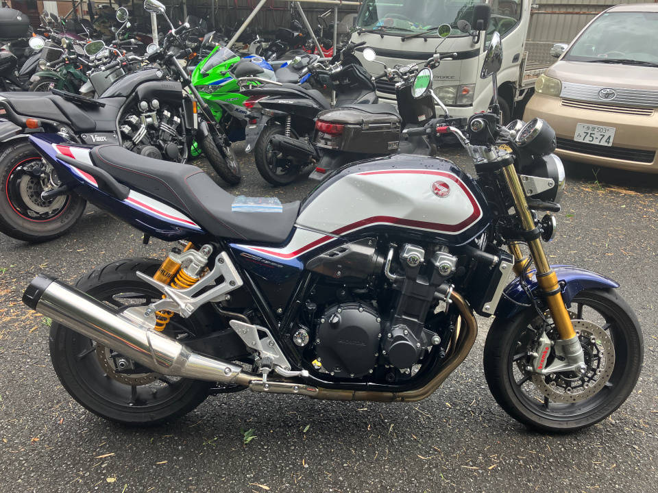 Honda CB1300SF 2023