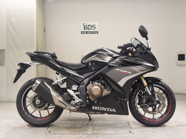 Honda CBR400R 2022