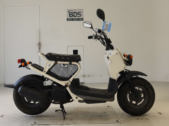 Honda ZOOMER 2001