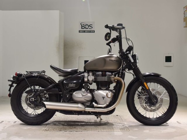 Triumph BONNEVILLE BOBBER 2018