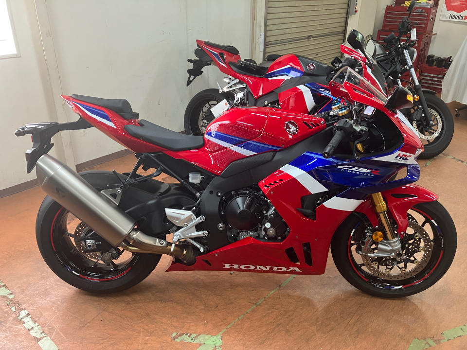 Honda CBR1000RR-R FB SP 2024