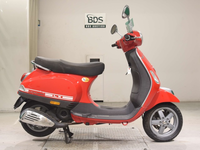 Vespa lx50