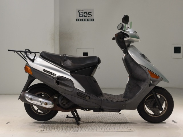 Suzuki VECSTAR 150