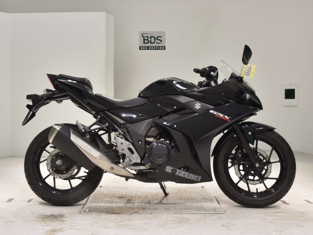 Suzuki GSX250R