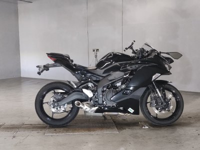 Kawasaki NINJA ZX-25R 2021