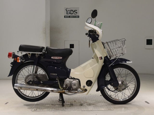 Honda C90 2002