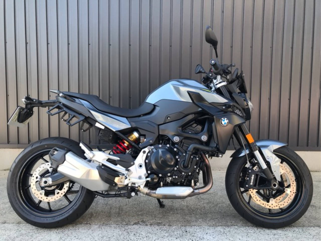 BMW F900R 2023