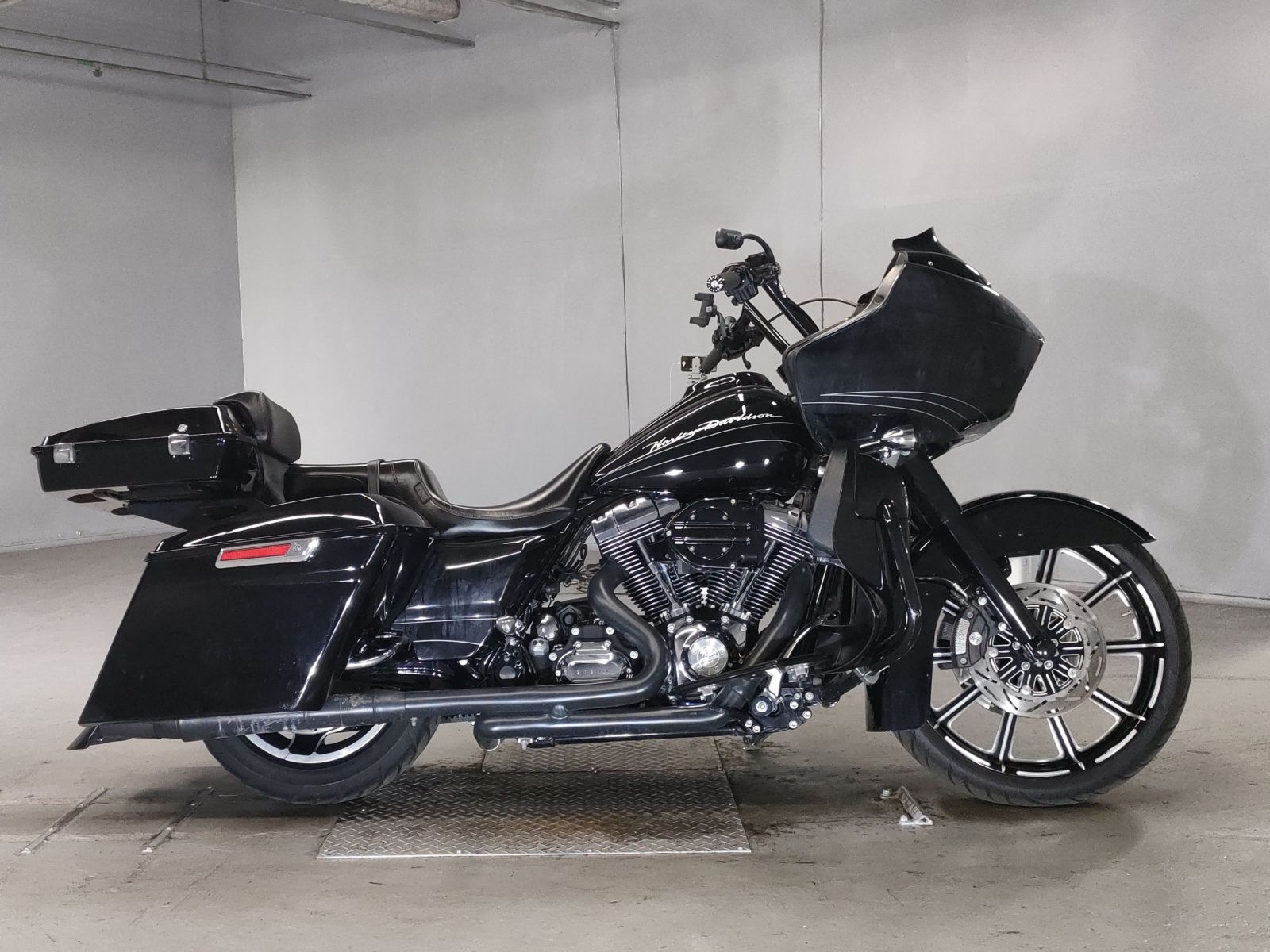 HD ROAD GLIDE FLTRX1580 2010