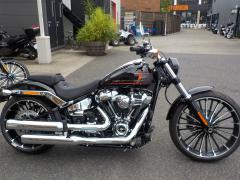 HD BREAKOUT FXBR1750 2024